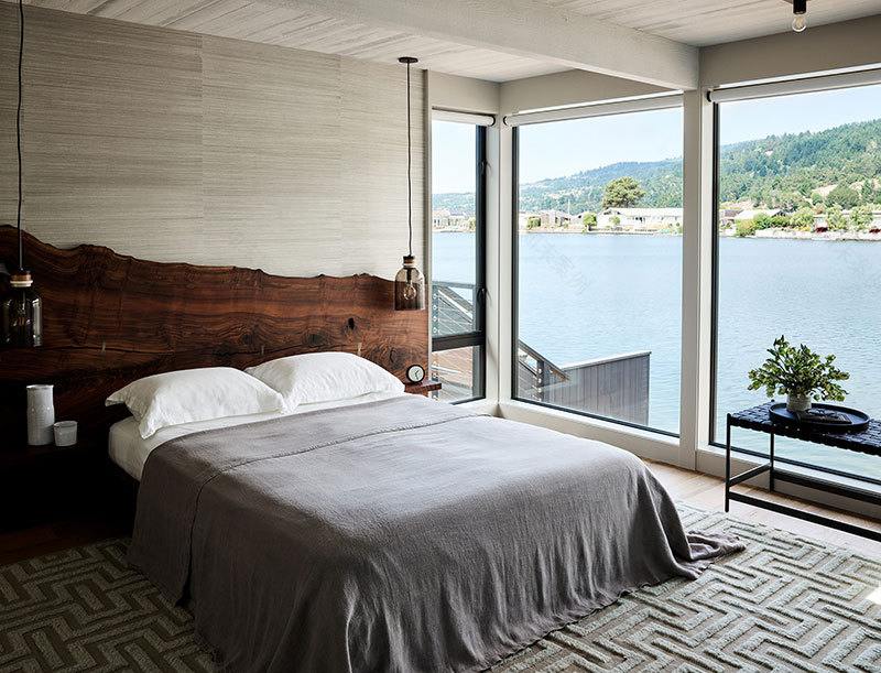 旧金山湾边 70 年代家居翻新,自然材料与多彩元素完美融合-10