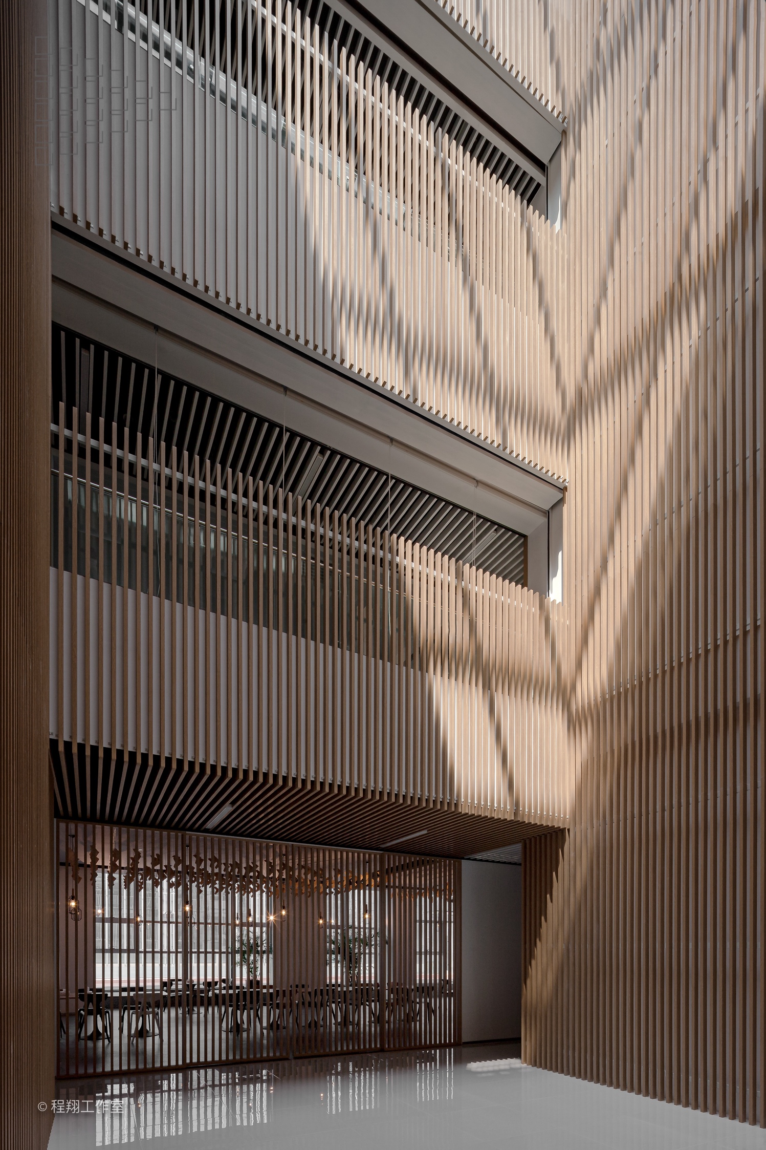光影律动 SIT 展厅丨中国东莞丨弗格氏工程设计有限公司-26