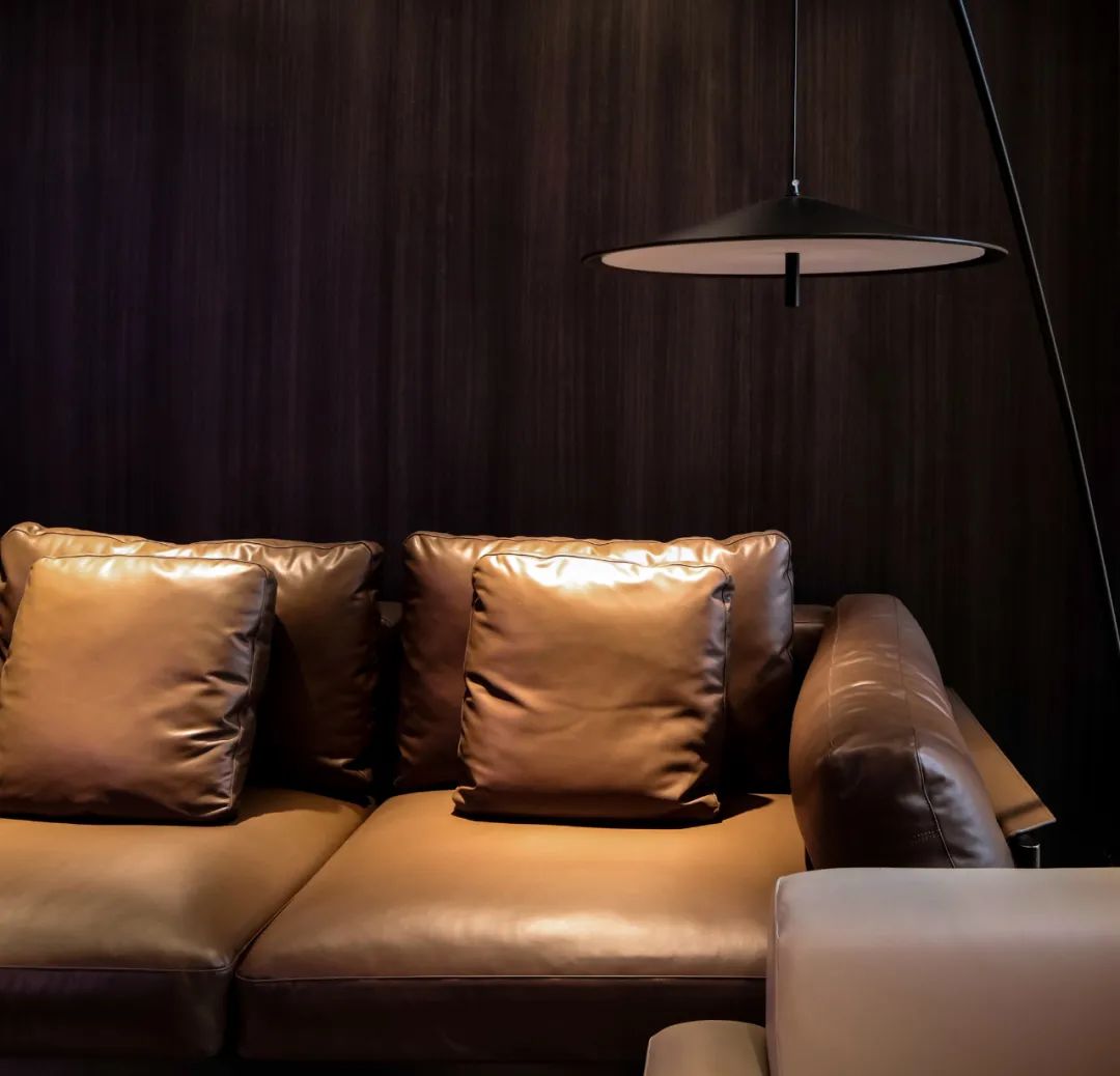 今色厚屋定制 | 红绿撞色打造惊艳空间-35