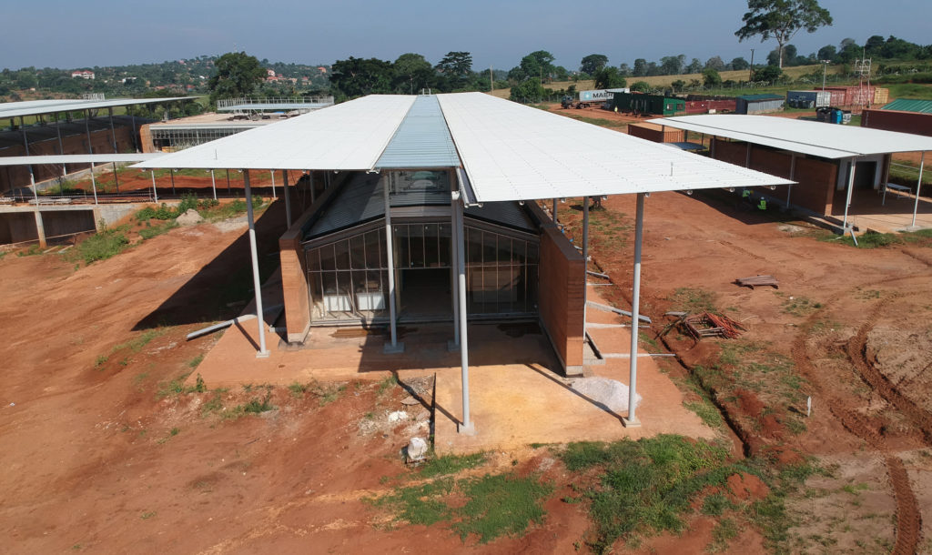 乌干达儿科手术卓越中心丨伦佐·皮亚诺建筑工作室与TAMassociati合作-38