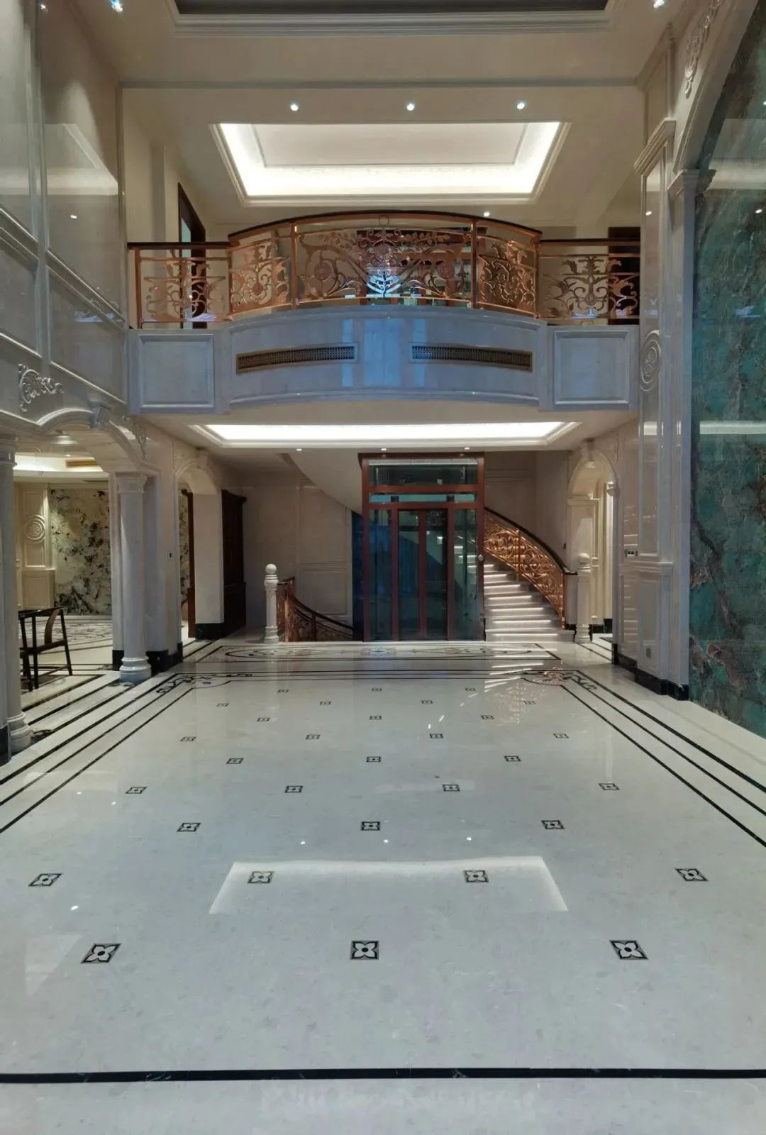 别墅大理石装饰实拍案例丨中国随州丨叶胤祥设计事务所-12