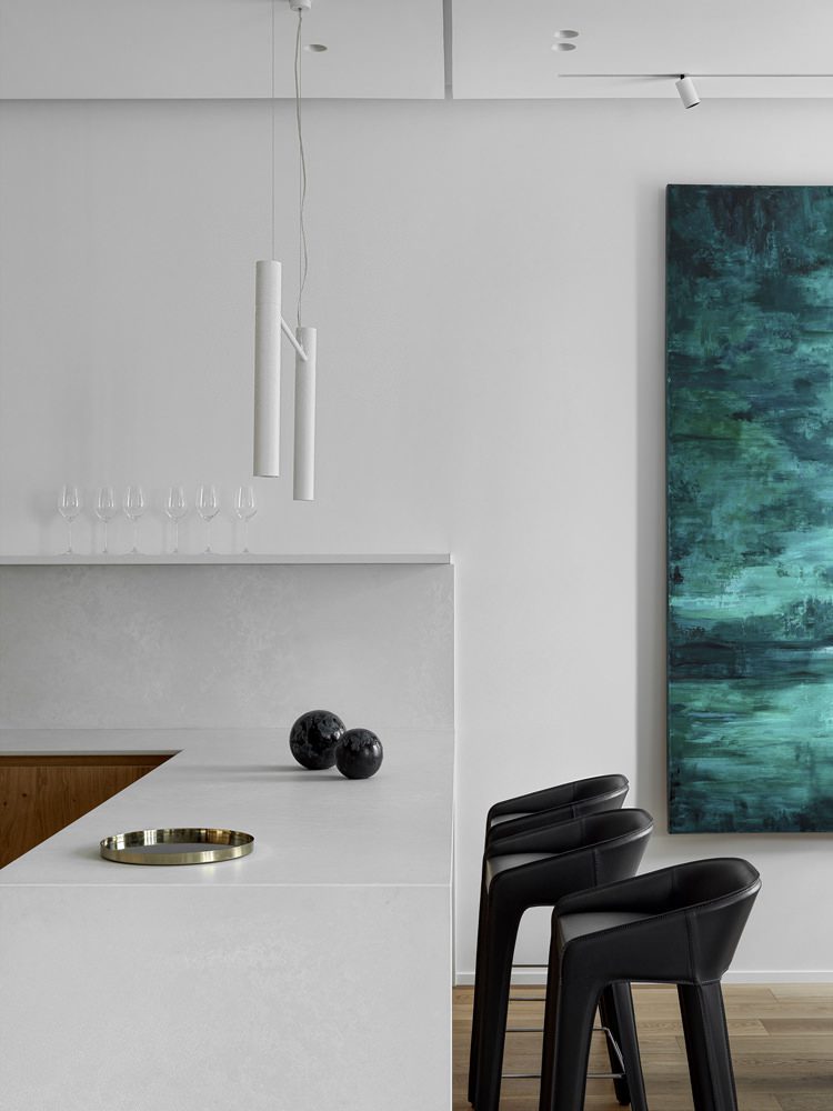 带空中楼梯和石墙的两层公寓设计丨俄罗斯莫斯科丨Design Rocks工作室（叶夫根尼·希洛夫,伊利亚·叶罗舍维奇）-7