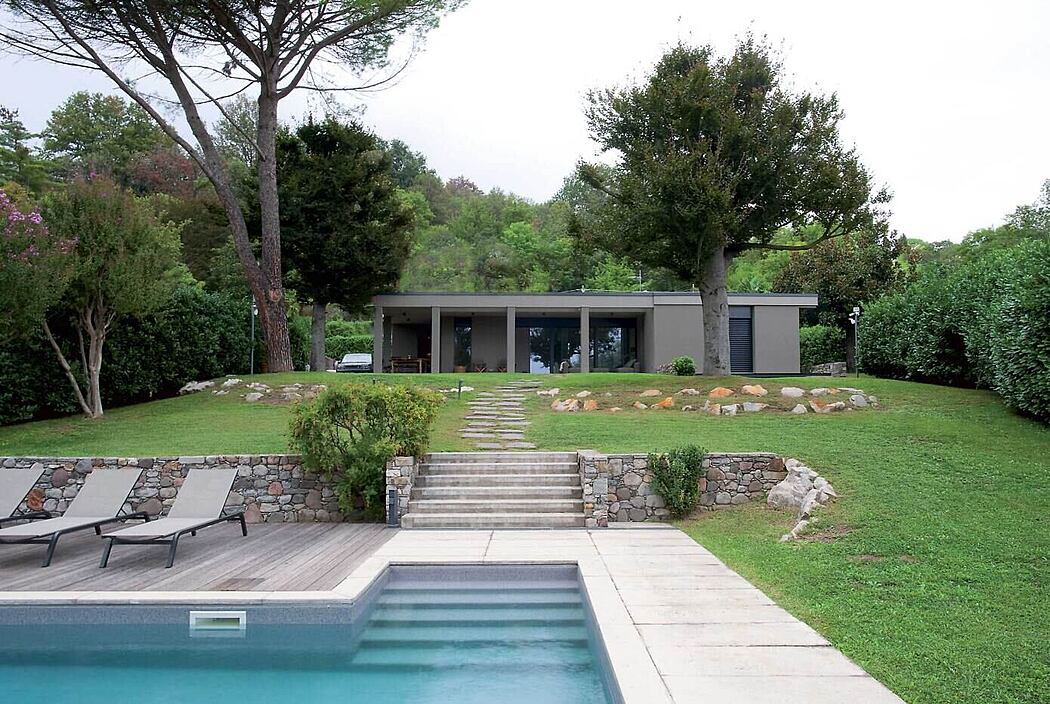 意大利现代别墅丨Custhome Bergamo-10