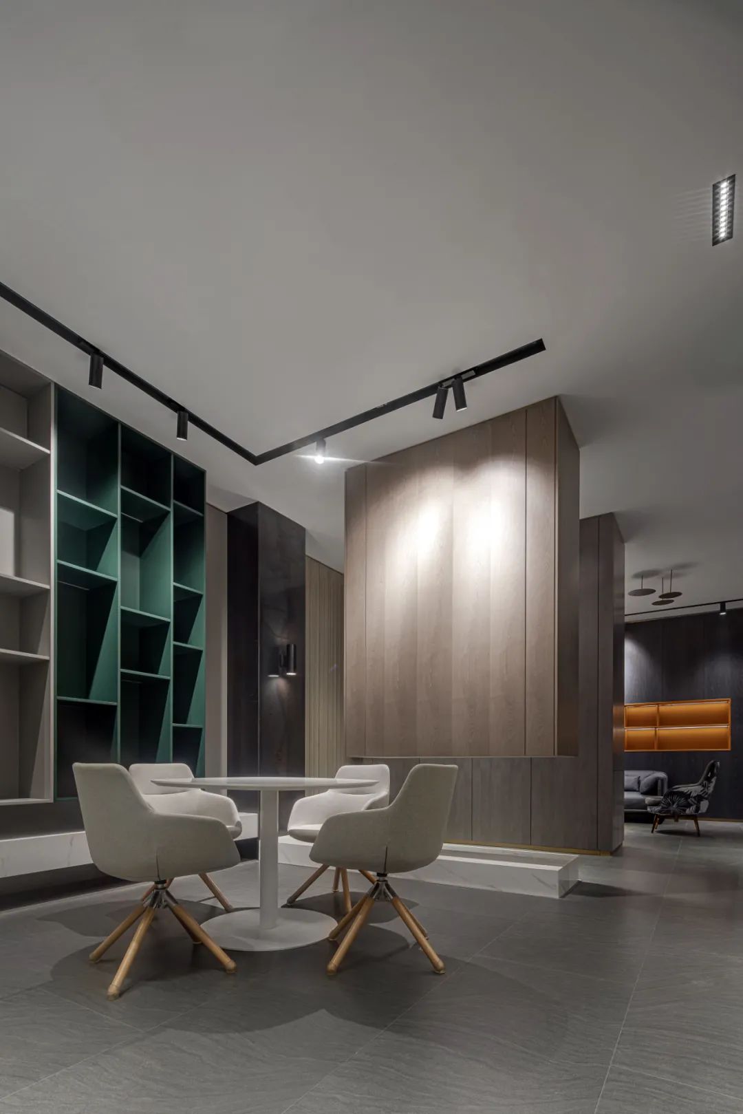 陈田喜铺 | 自然元素融入封闭空间,呈现循环、开放的空间轨迹-34