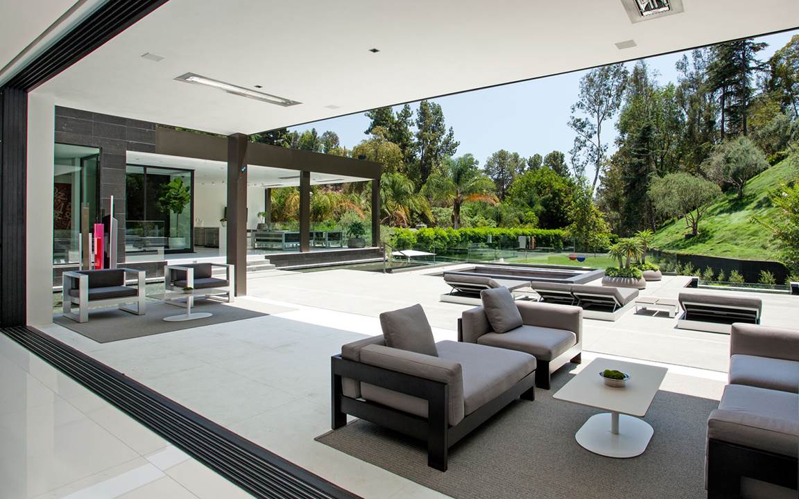 BEVERLY HILLS, USA Minotti-2