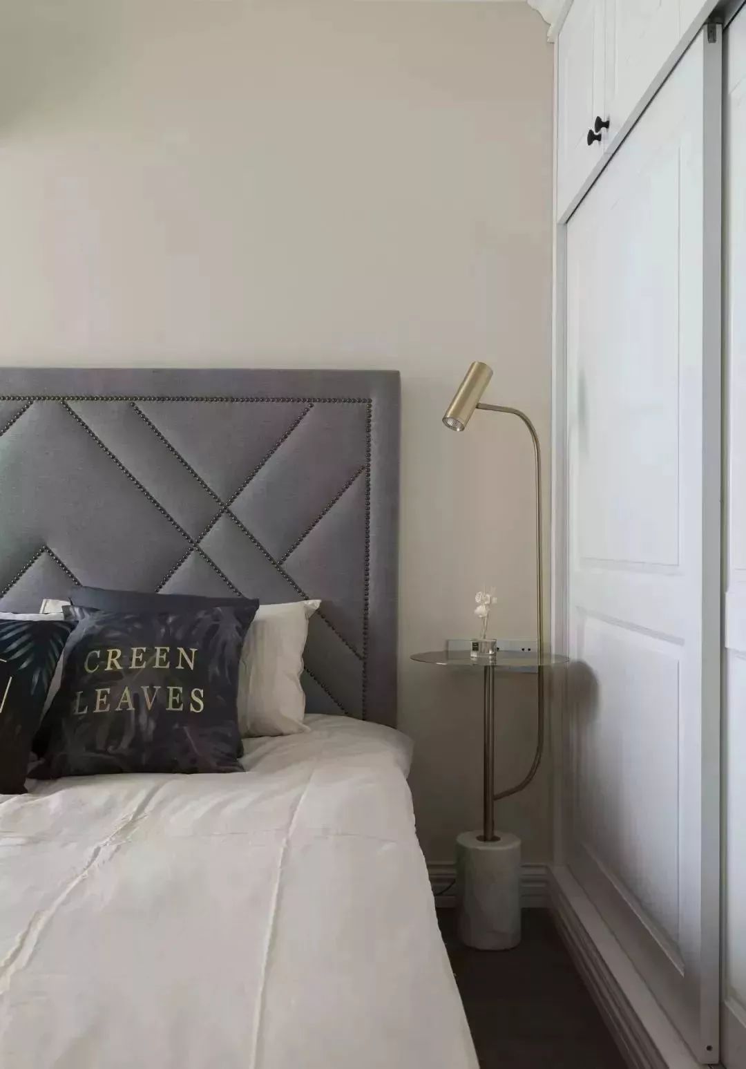 82㎡北欧风小户型，阳台改书房，轻奢餐厅设计-17