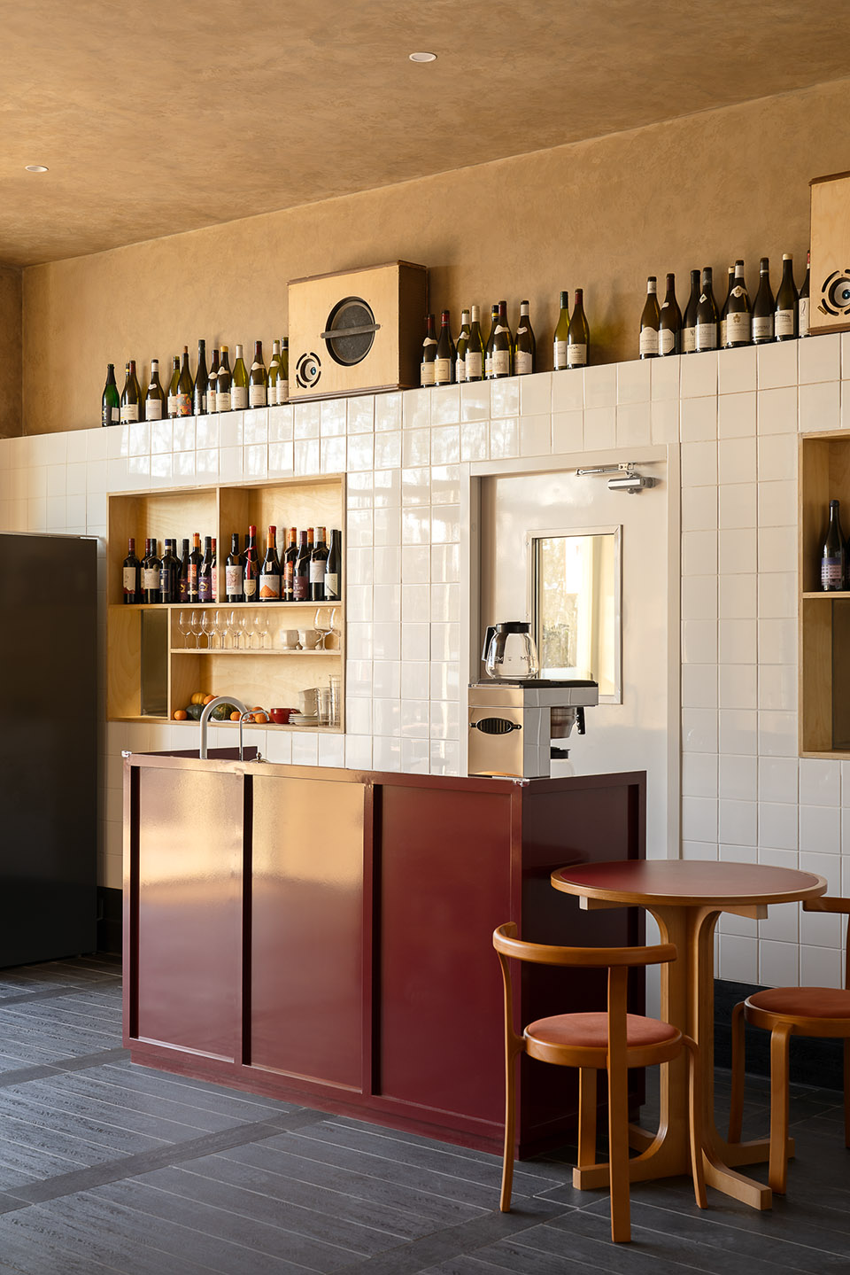 红桌餐厅空间设计丨中国北京丨当土设计-17