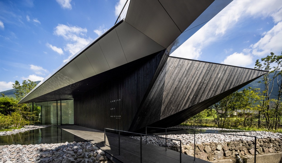 隈研吾打造日本 Comico 美术馆,展现现代村落之美-5