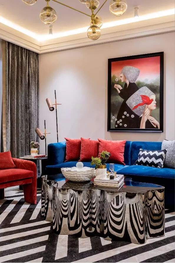 前卫艺术融合自然元素，打造浓烈色彩的现代空间-5