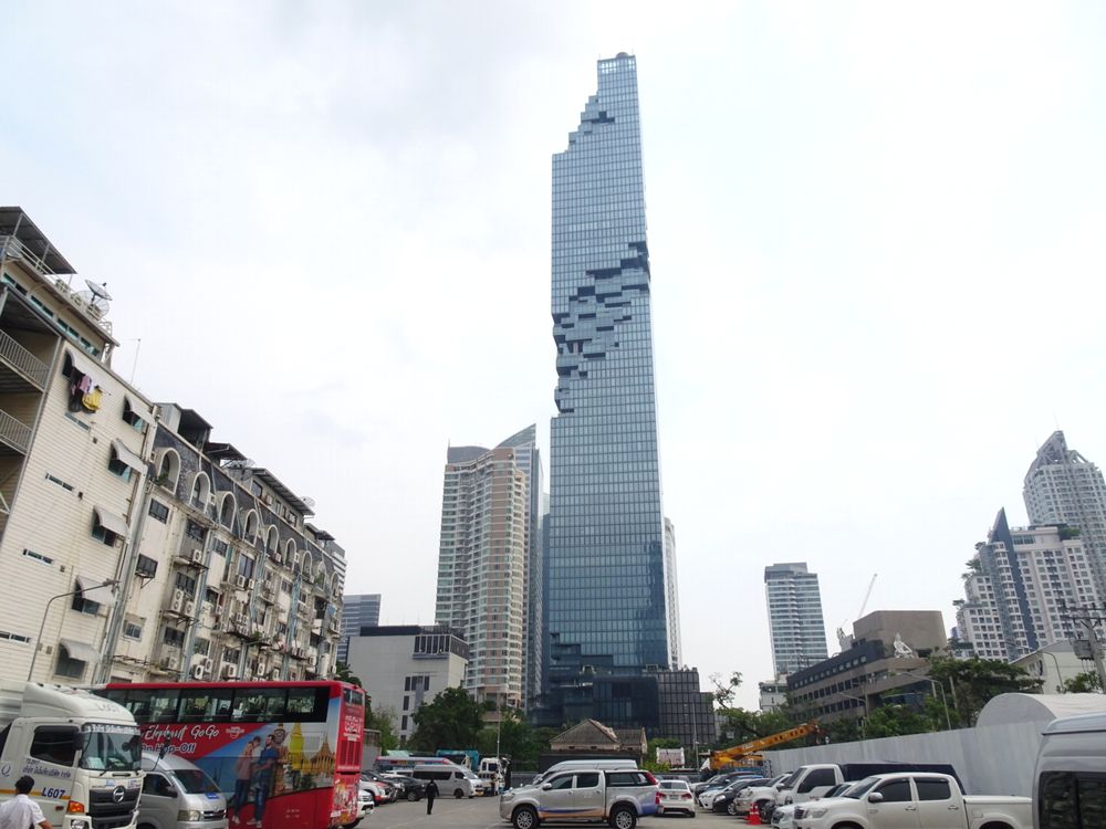 キング・パワー・マハナコーン | タイ の建築【世界建築巡り】-1