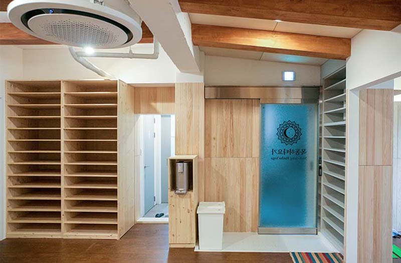 温暖宜居的瑜伽馆设计-11