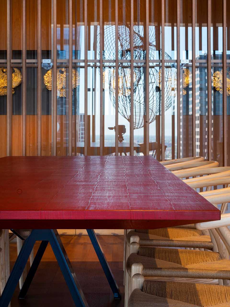 芝加哥摩天楼中的艺术与自然交融-30