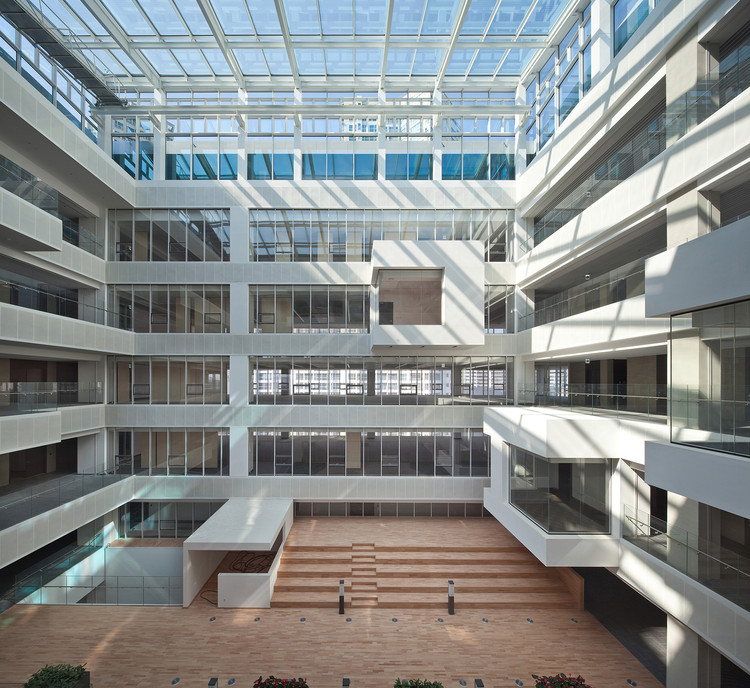 The Second Headquarters of DAEGU BANK JUNGLIM Architecture-3