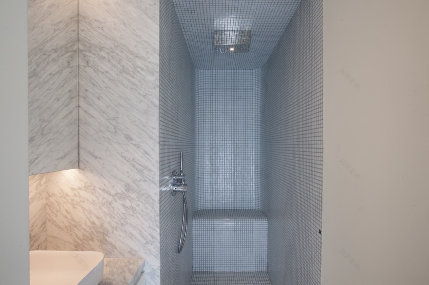 比利时哈塞尔特现代家庭住宅-50