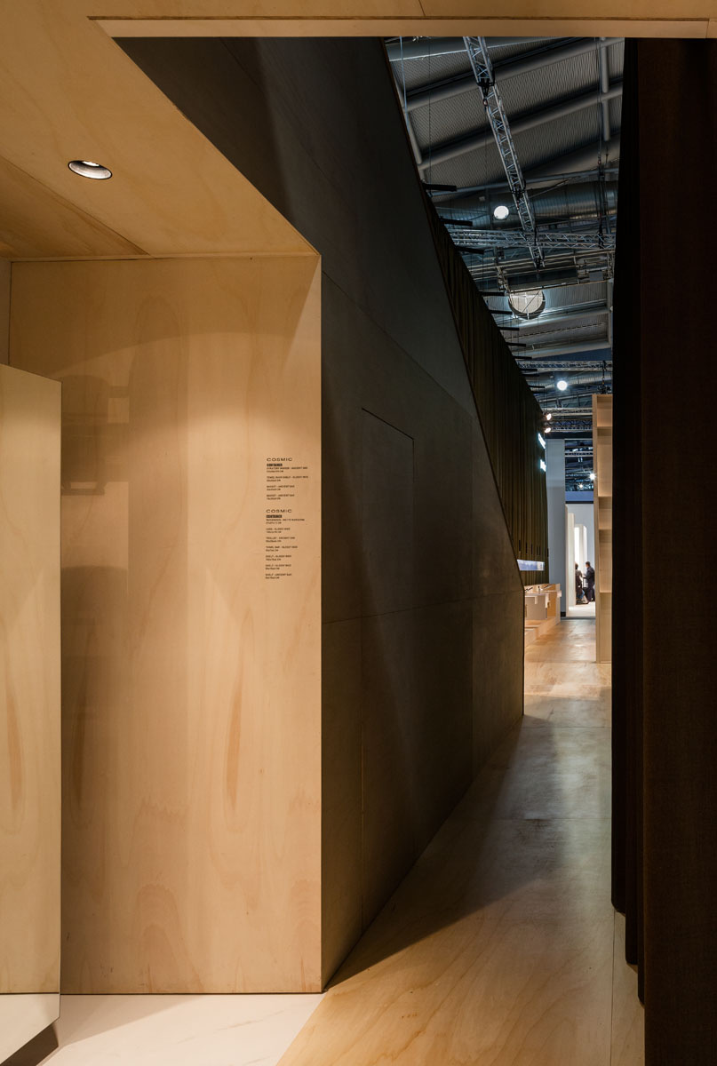 05 04 STAND COSMIC EN LA FERIA ISH 2015 DE FRANKFURT-4