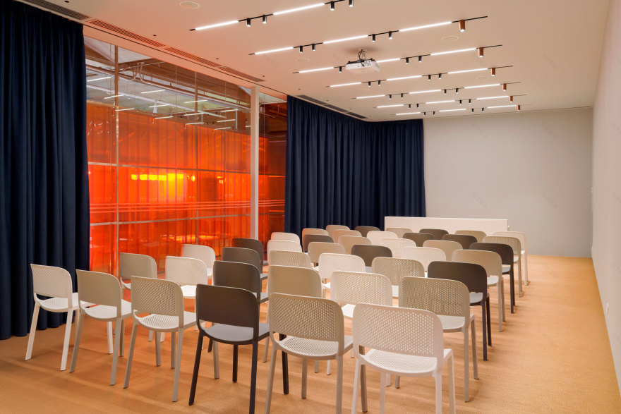 意式工业风展厅设计,传承历史,拥抱创新-20