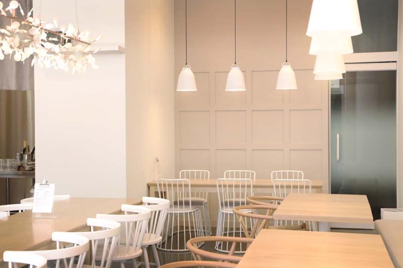 温馨二十平米咖啡厅设计，照明点亮空间-5