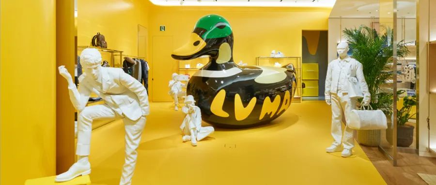 路易威登(Louis Vuitton)时装Soho快闪店设计-30