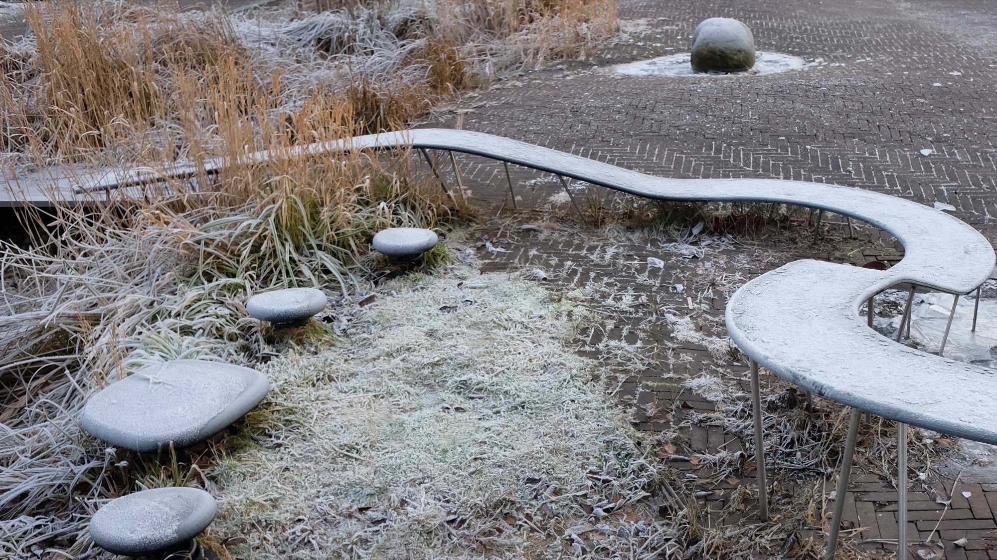 法国戈尔德城镇广场-6