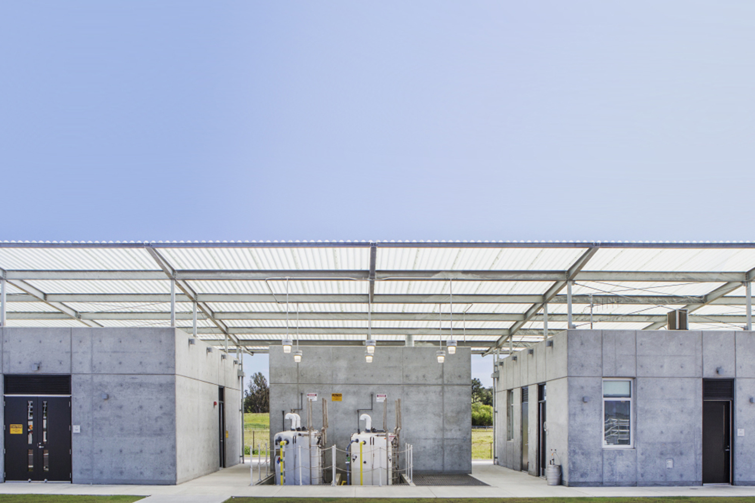 USCG WATER TREATMENT FACILITY AND TRAINING CENTER | Marcy Wong Donn Logan Architects-25