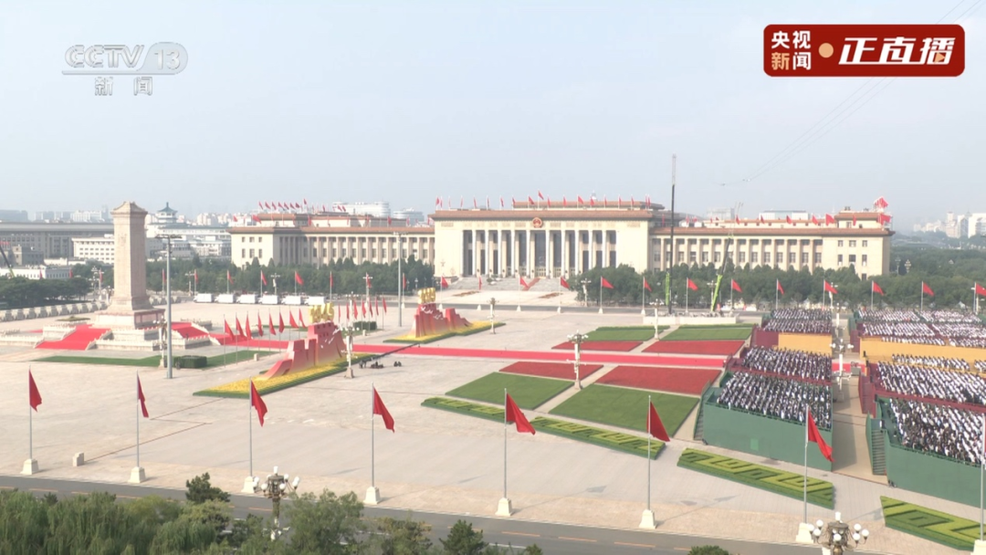 无上荣光！设计师讲述抗战胜利80周年纪念大会中的美院故事！-51