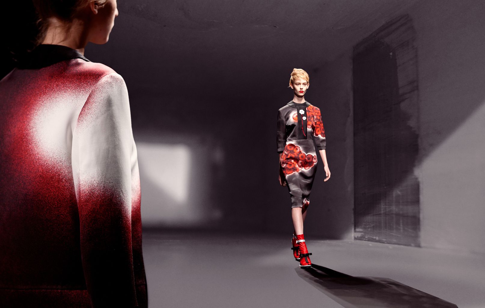 2013 春夏米兰 Prada 秀场——现代几何的演绎-19