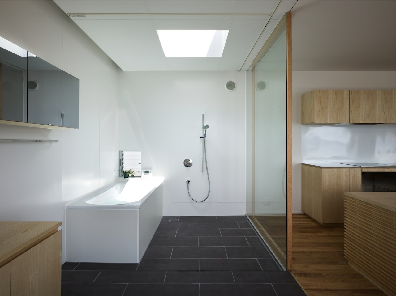 Jigozen 海边木屋,内外交融的开放空间-5