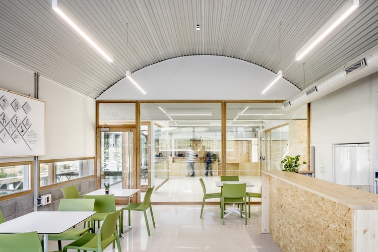 Psychopedagogical Medical Center Comas-23