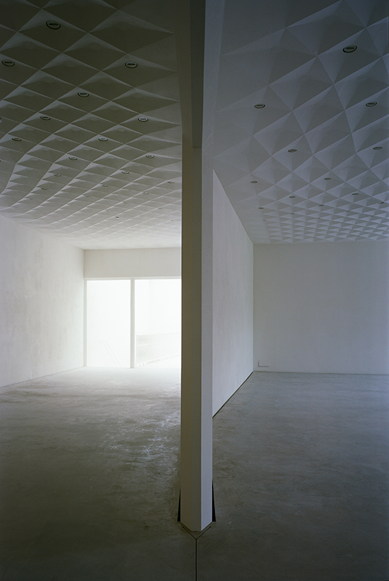 Z33 艺术馆 · 静谧之墙与城市对话-116