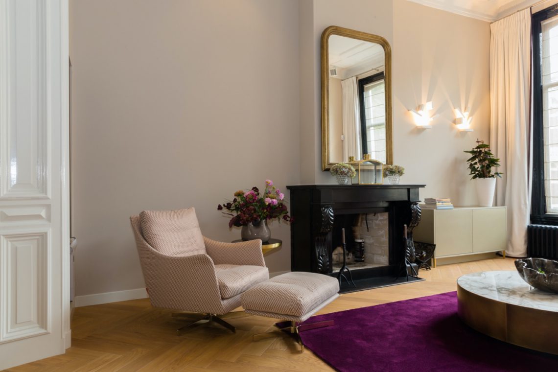 Jan van Nassau, Den Haag-0