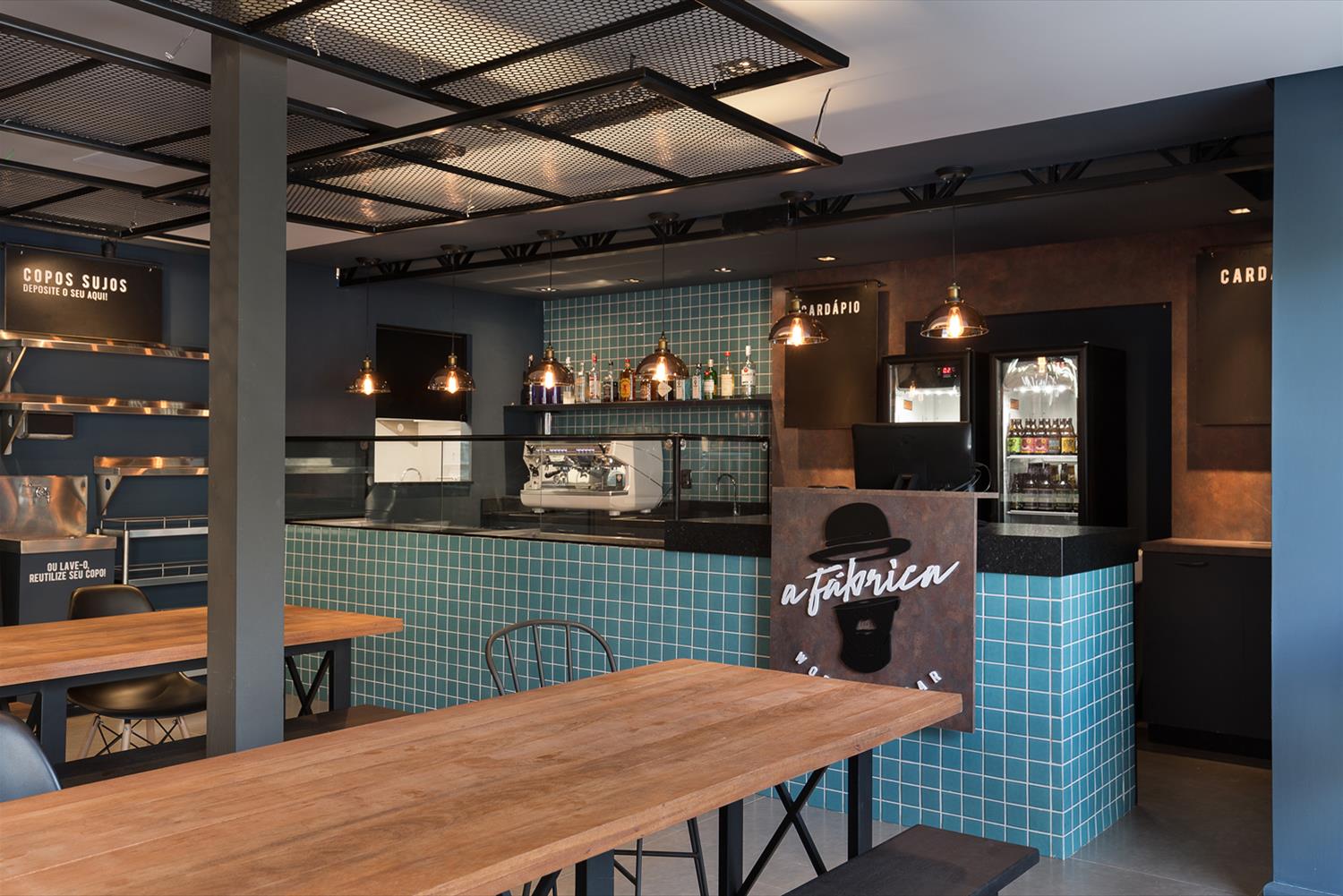 一家法布里卡工作酒吧-7