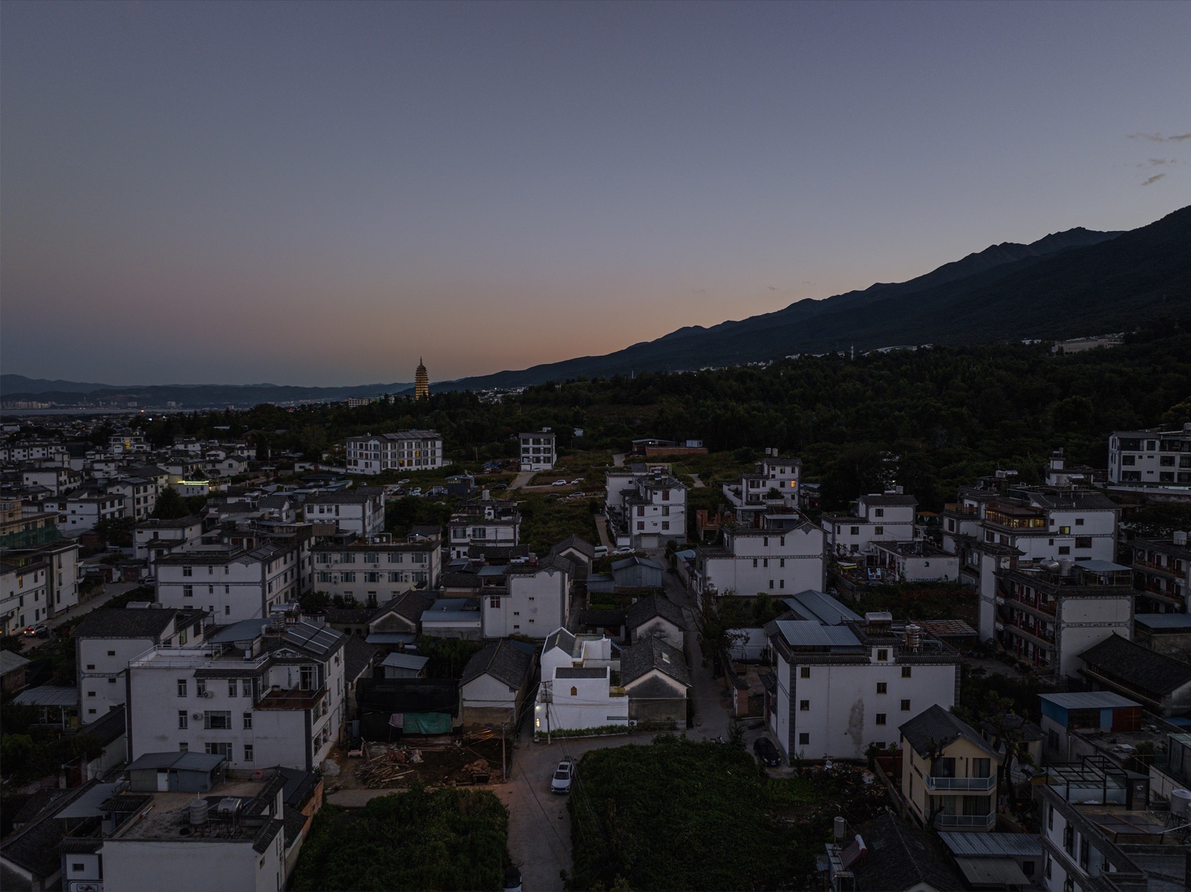 向内的微合院，大理 / 边缘计划建筑工作室-10