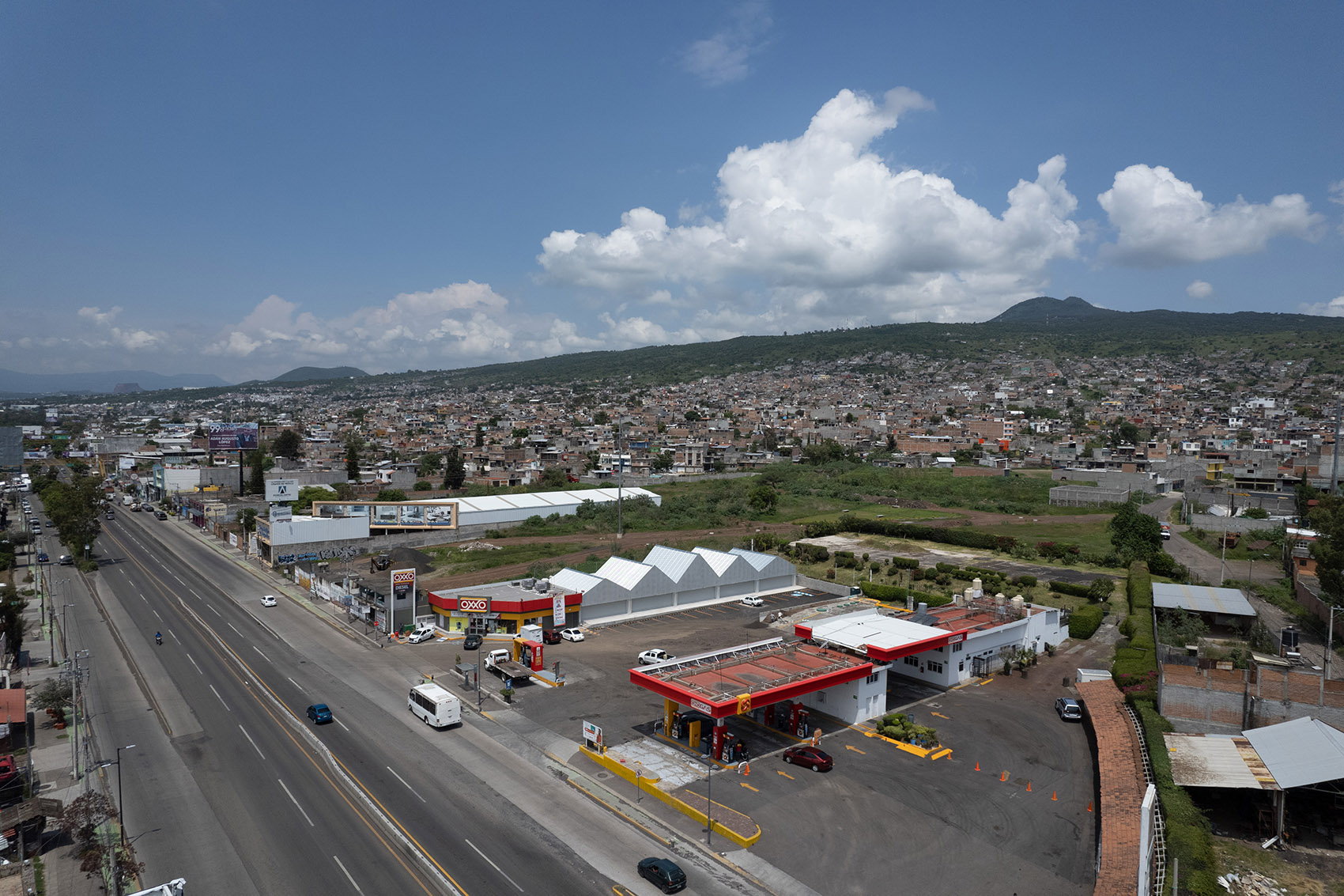 墨西哥 IBAGA 商业库房丨墨西哥莫雷利亚丨nomn-8