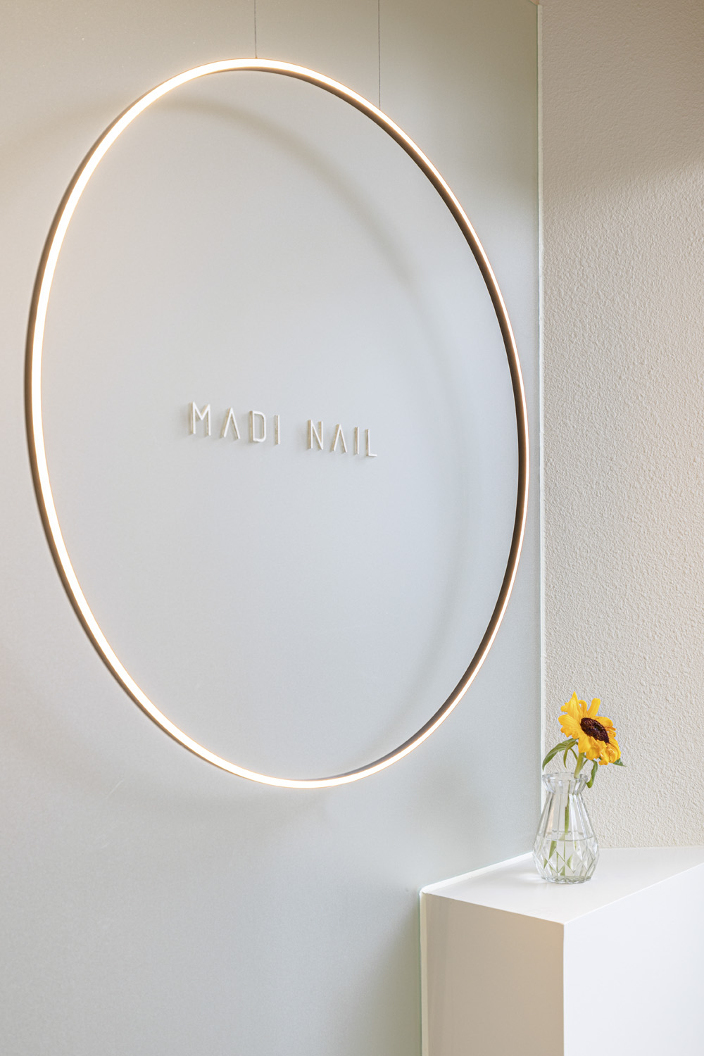 25 坪极简白色调高级室内设计案例-19