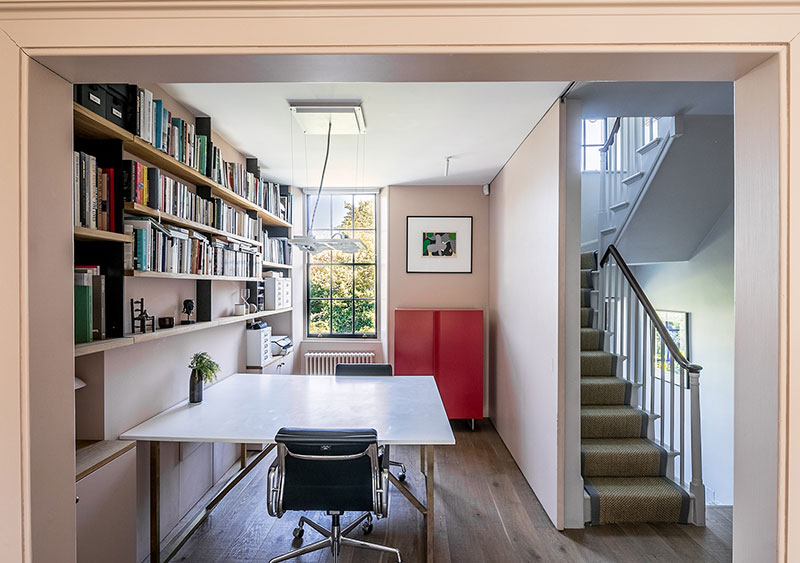 伦敦温馨粉色系花园别墅-7