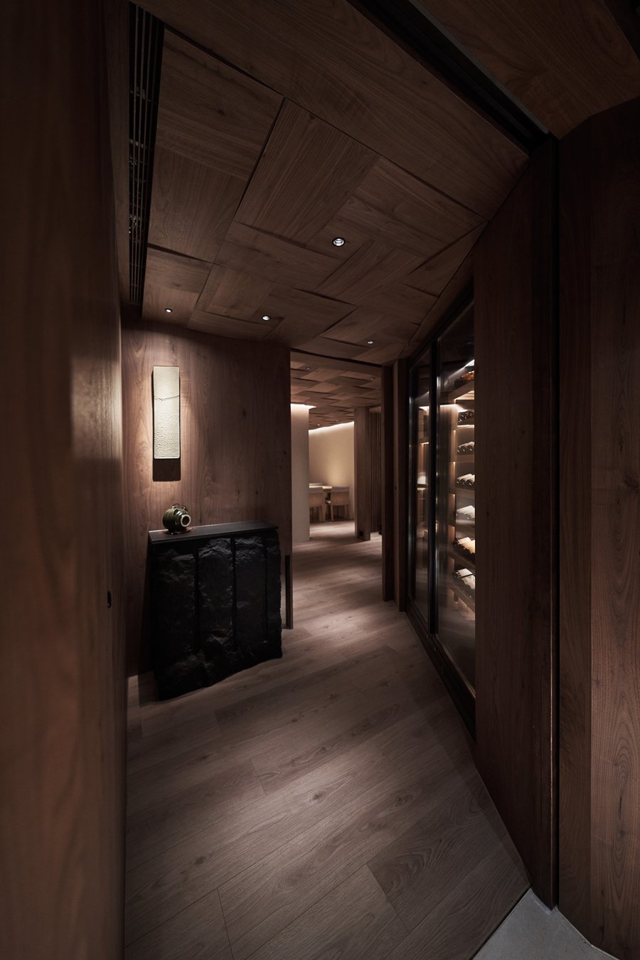 街區中的一隅秘境：演繹沈浸式現代日式美學，開啟五感饗宴的割烹料理空間 —「掬·Kiku」 — Hey!Cheese-5