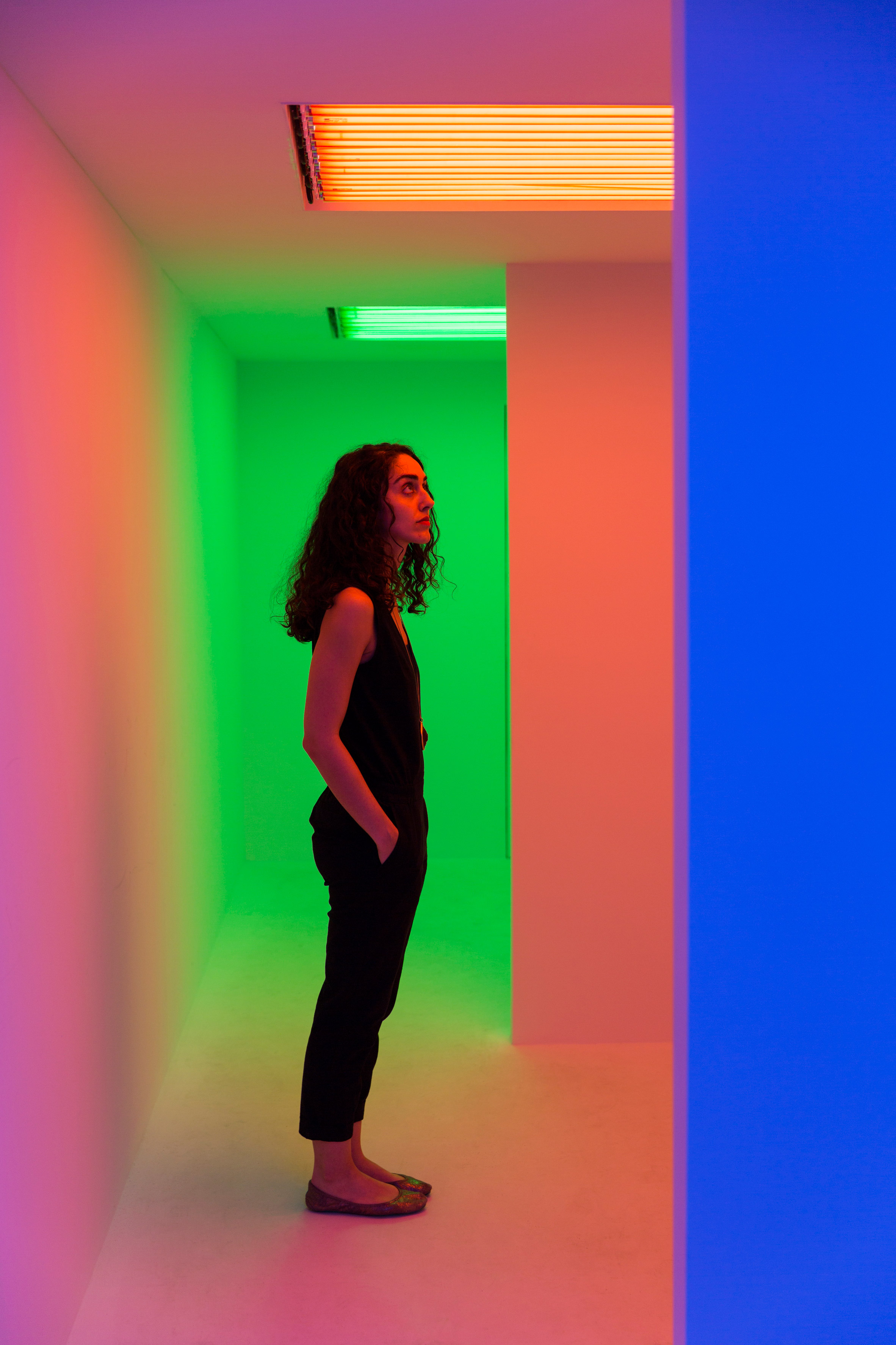 迈阿密艺术周 | 卡洛斯·克鲁斯-- 迪兹打造集装箱彩虹空间-6