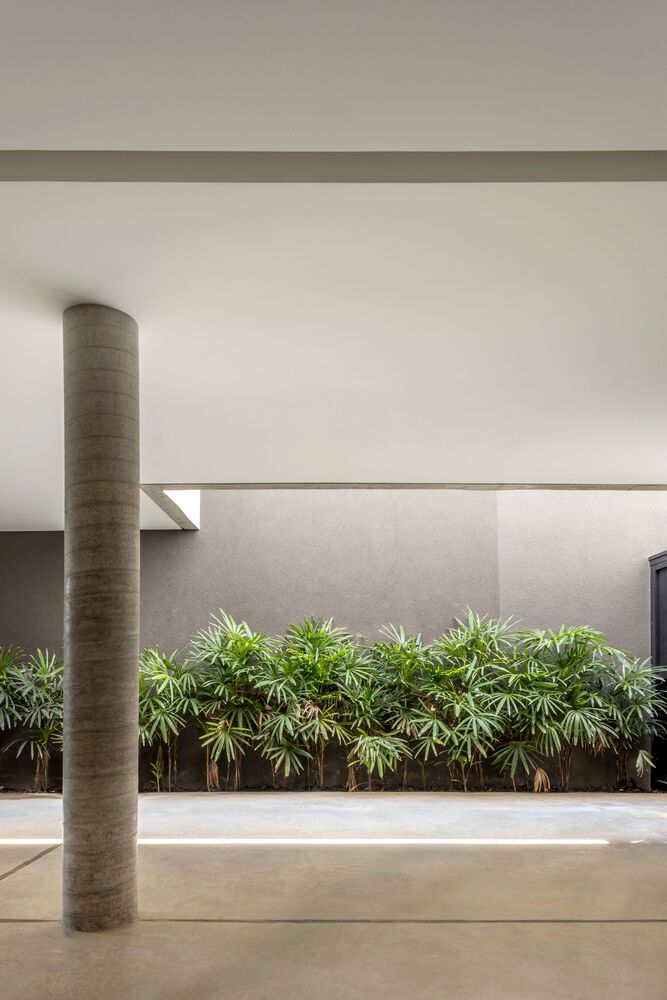 Leo Romano 的优雅 pleated House-29