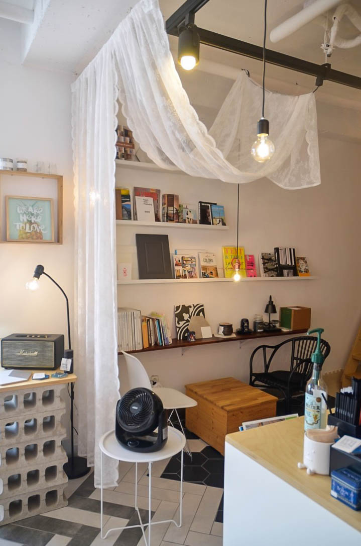 格调咖啡馆 | 极简设计中的精致细节-14