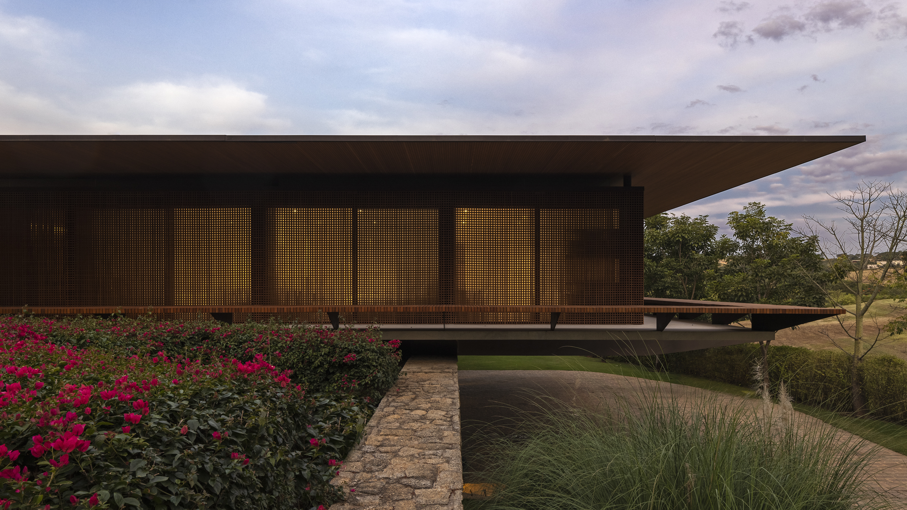 MJE住宅；MJE楼（注：由于MJE可能是特定机构、企业、个人名字等缩写，仅根据现有信息较难判断其准确指代，这里按照house常见的住宅；楼进行翻译） 丨巴西圣保罗丨Jacobsen Arquitetura-45