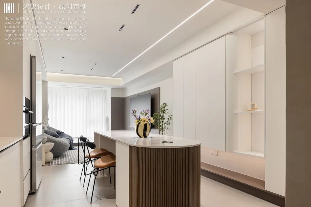 等你下课 | 110㎡里奶油色温柔地诉说着家庭每个成员的重要性，包括“柯基”。-13