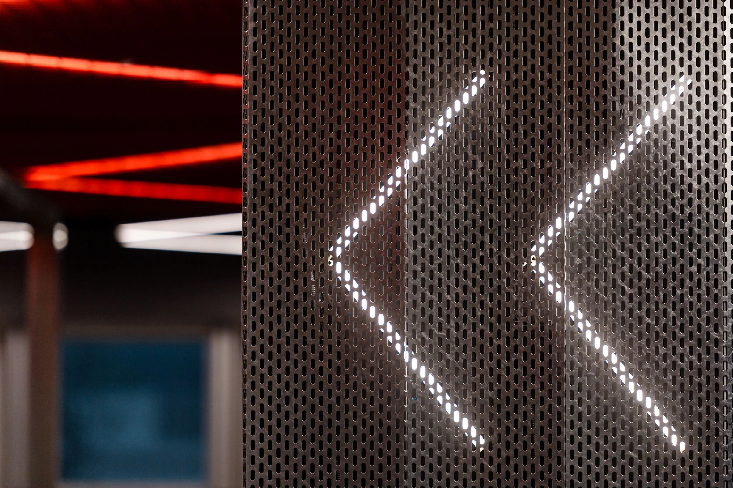 净电影丨中国香港丨Beauty Bloody Bonza-9