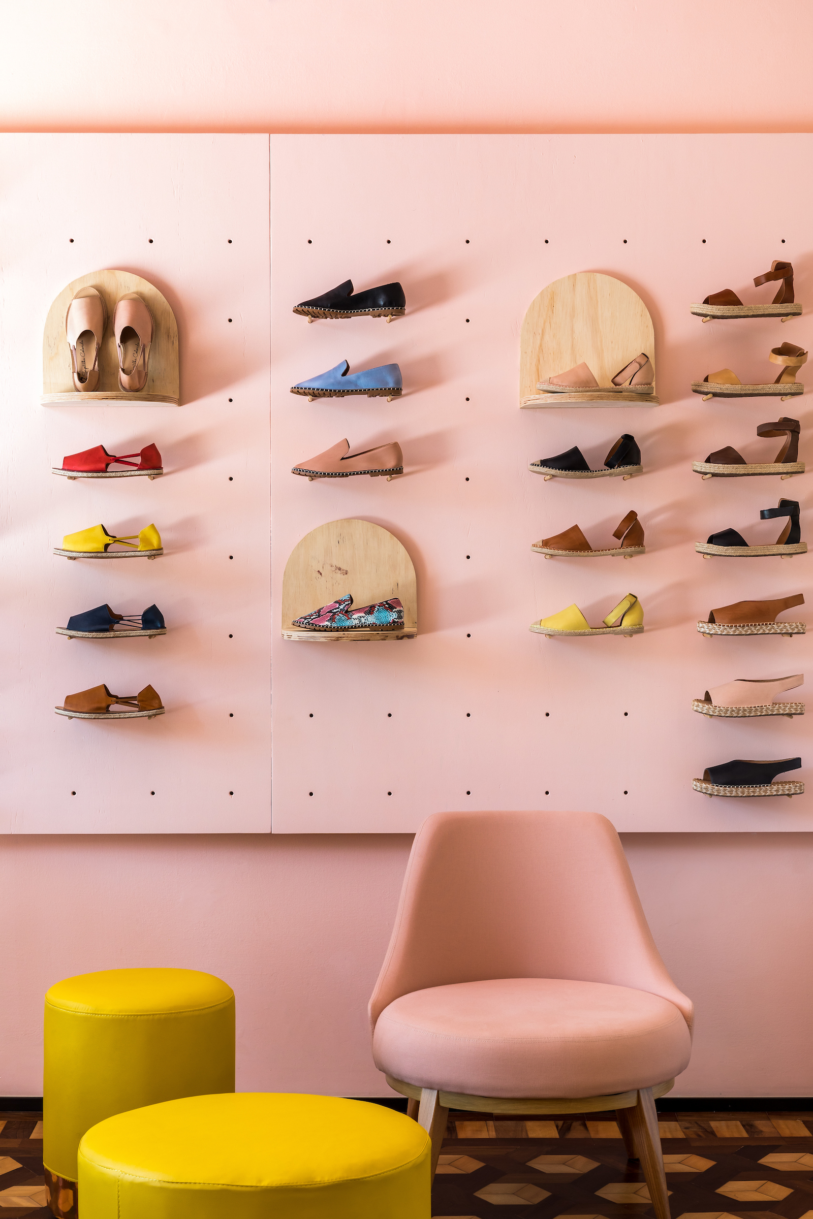 Sapatilha Colorida商店(Sapatilha Colorida Store)Moca Arquitetura设计-7