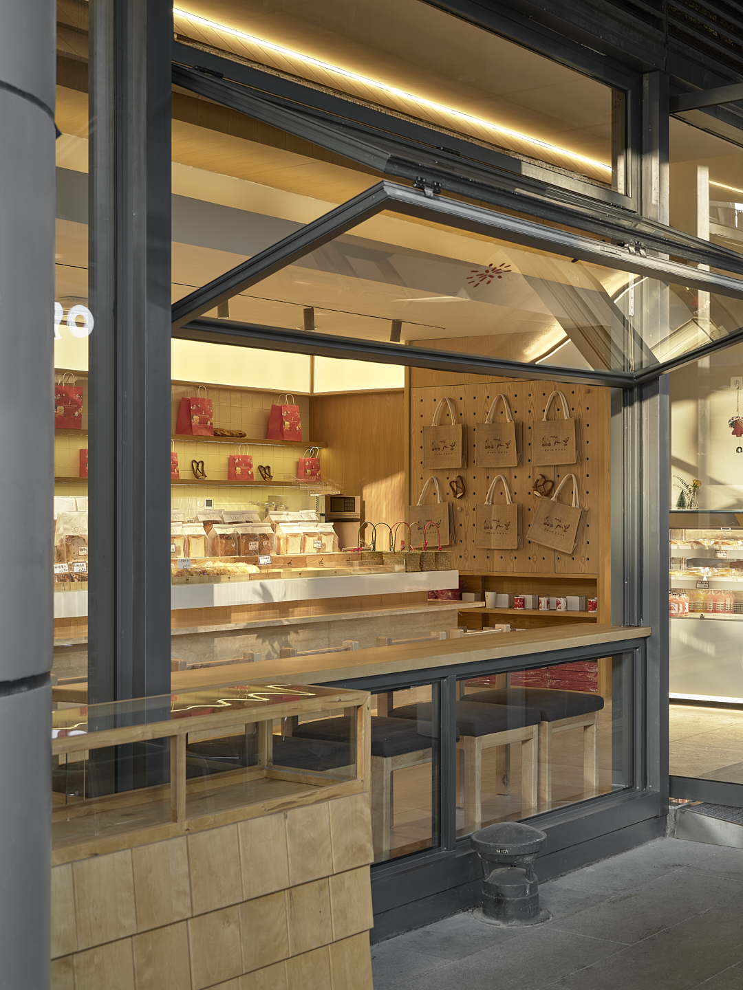 Poka Poka 面包便利二店设计丨不详-9