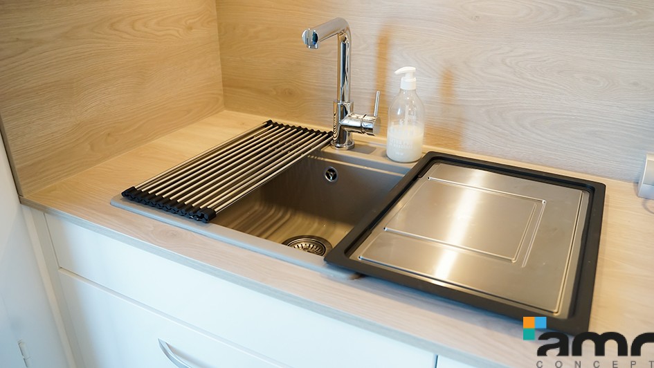 Pierre和Chantal家整体公寓装修项目丨AMR Concept-17