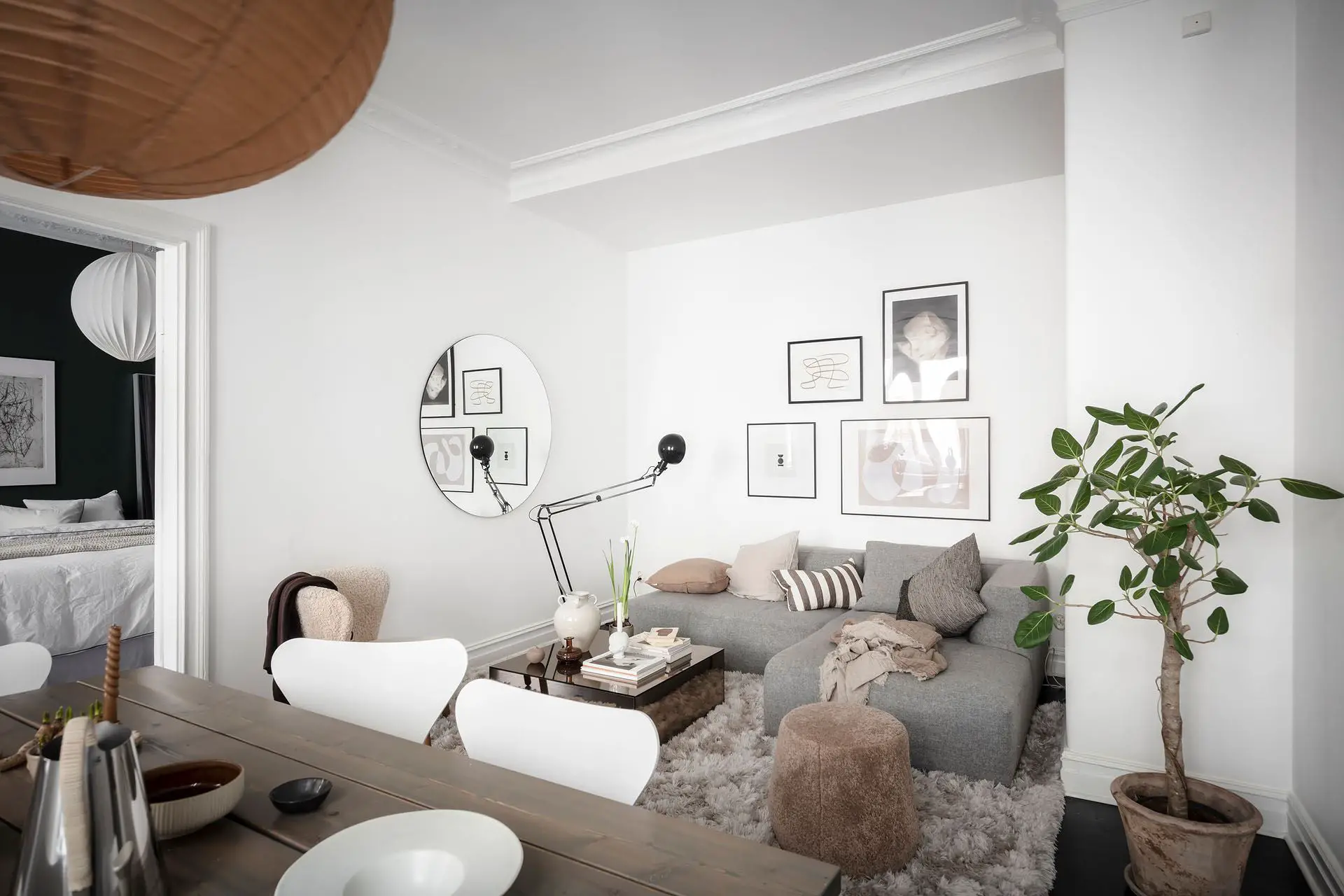 一墙绿意 | 打破中性空间的独特设计-2