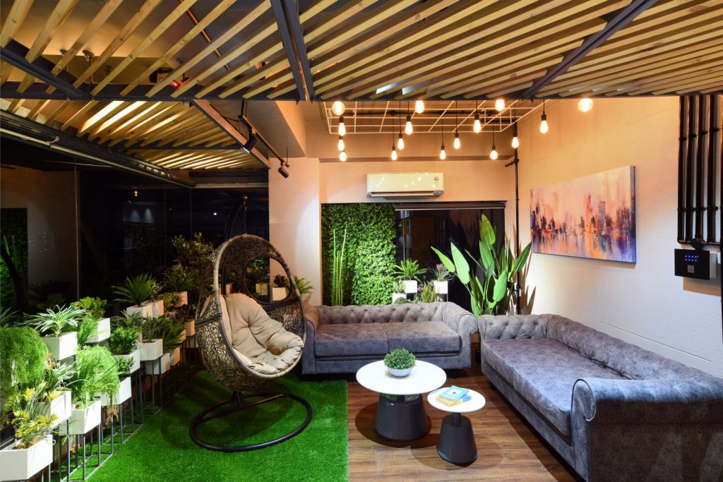 低成本且氛围宜人的办公空间设计丨印度丨Chirag Raj Design Studio-14