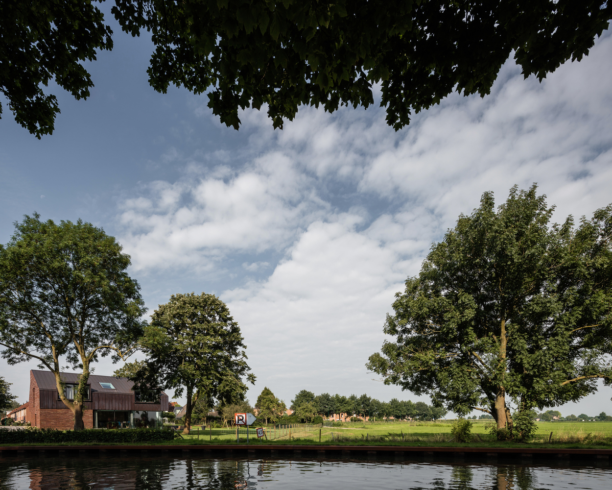 荷兰 IJsselstein 别墅,现代简约与能源管理的完美结合-34