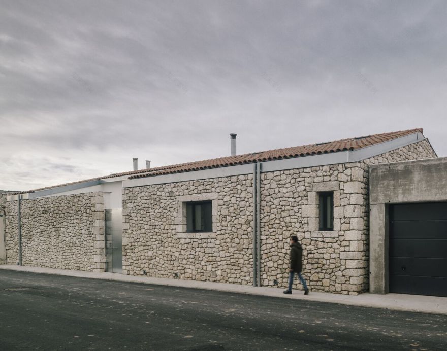 西班牙农村住宅设计丨Borja Gómez,Roberto Lebrero-14