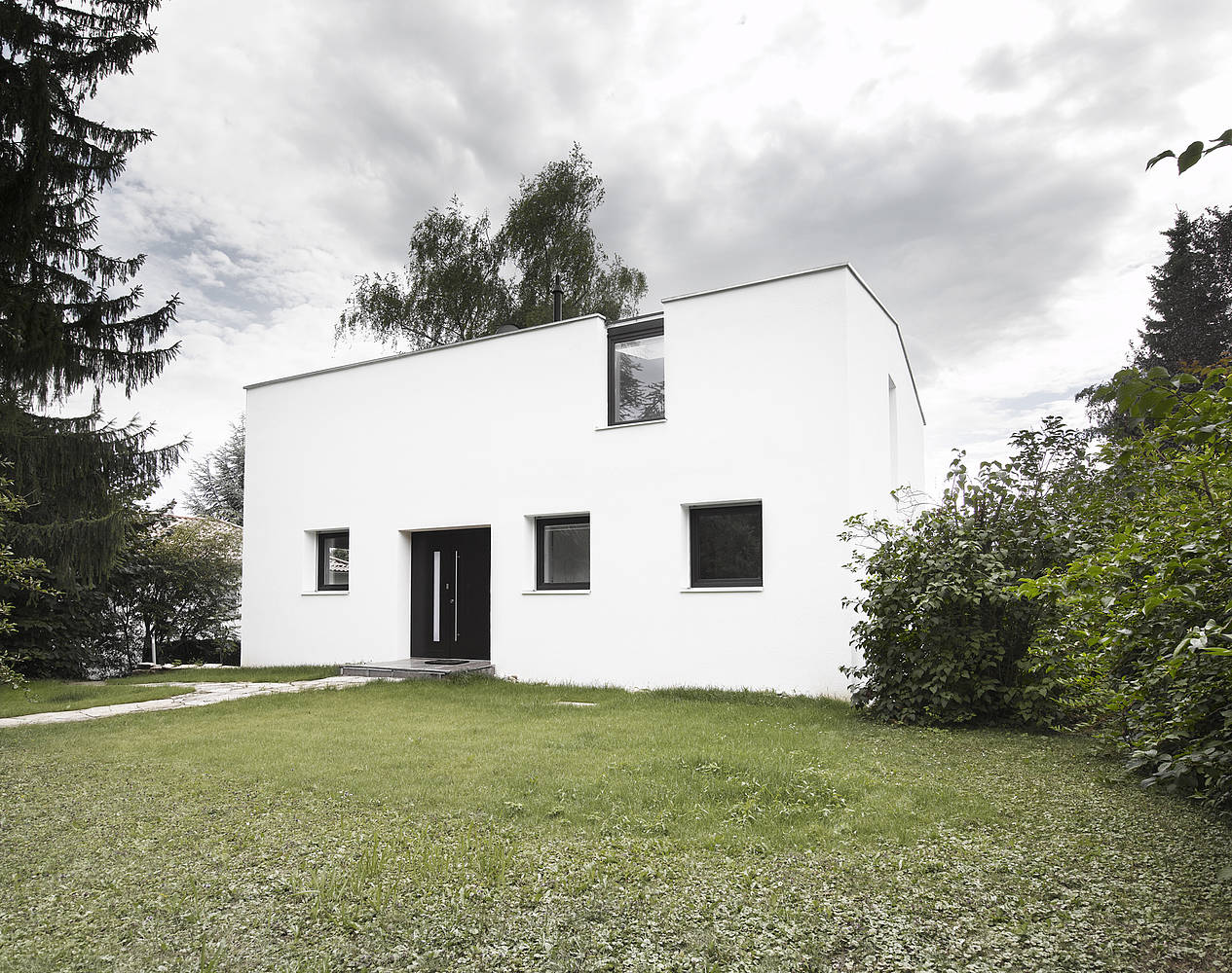 住宅空间（因SP可理解为space的缩写指代空间 ，结合HOUSE按常见理解组合成此译文，但具体需结合原文语境） 丨德国-5